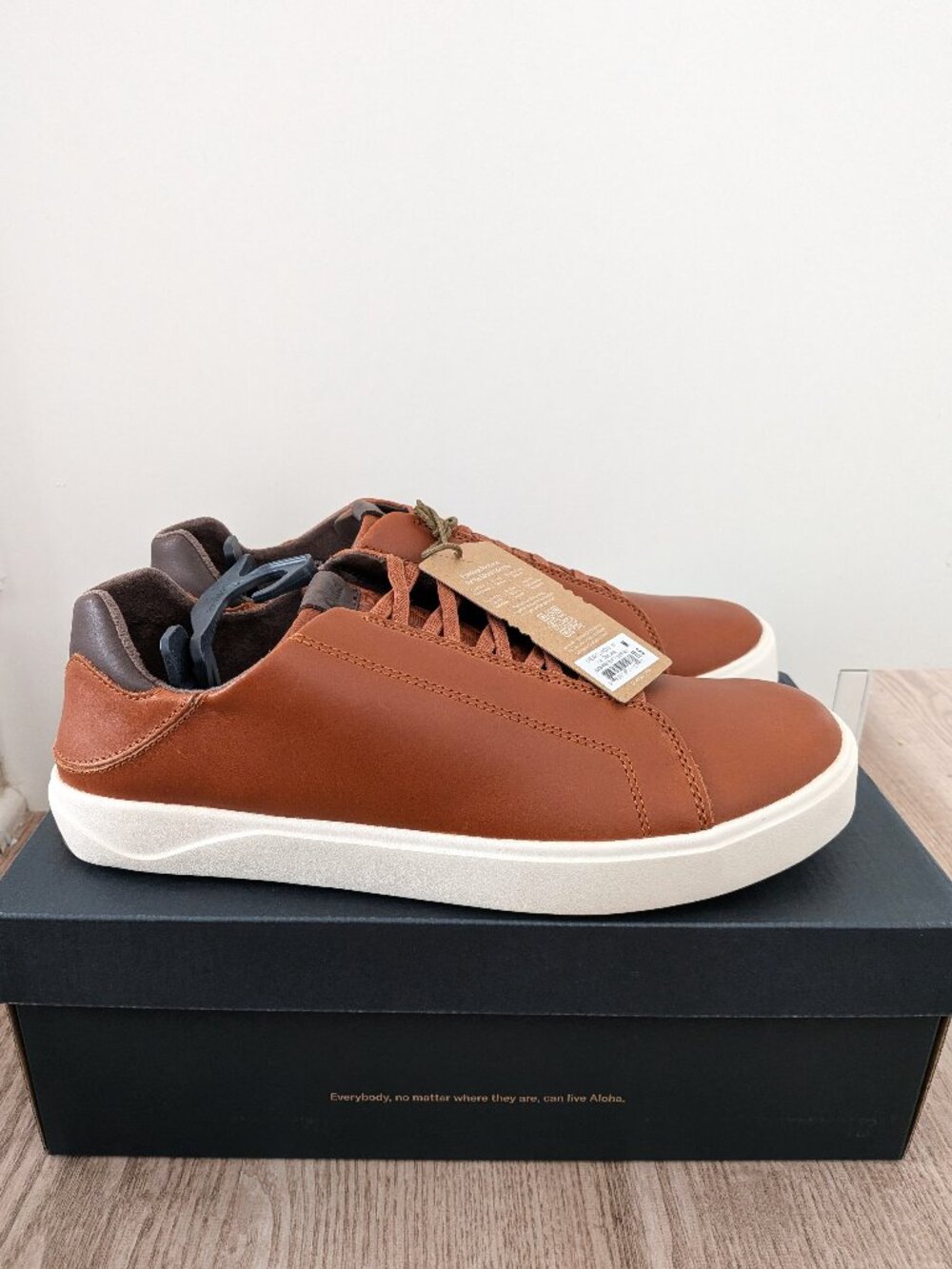New OluKai Men's Lae'ahi Li Nolu Leather Sneaker Fox/ Dark Java 11.5